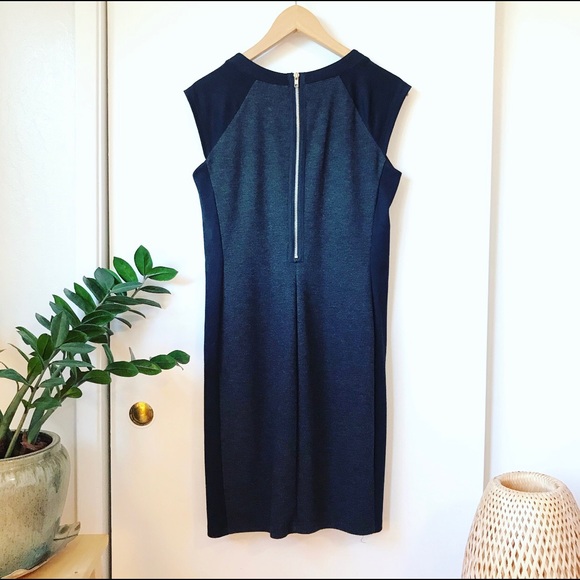 GONE - Sleeveless Sheath Dress - Picture 2 of 6